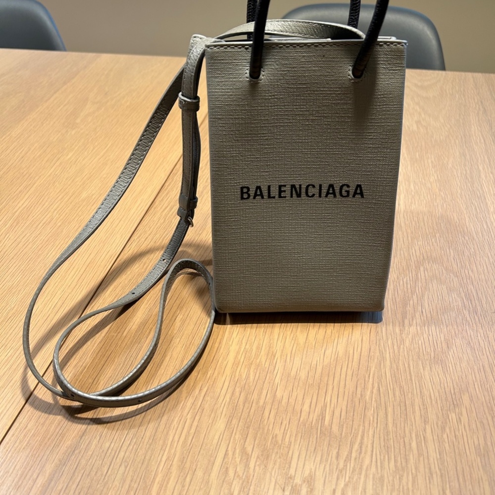 BALENCIAGA SHOPPING NORTH SOUTH LEATHER TOTE